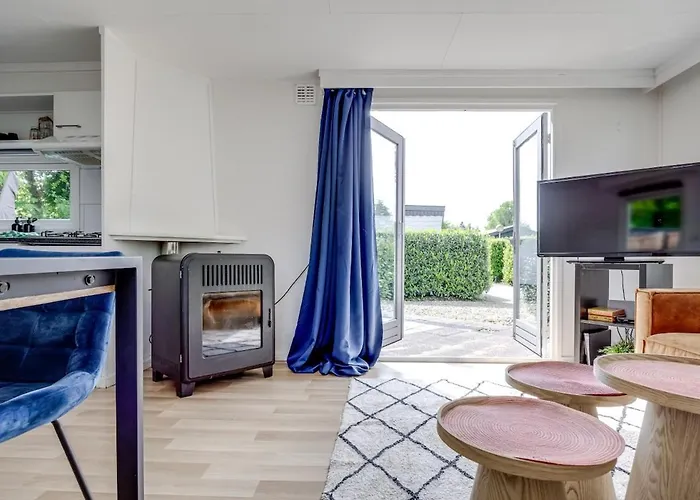 Op De Veluwe Met Sfeervolle Pelletkachel Putten