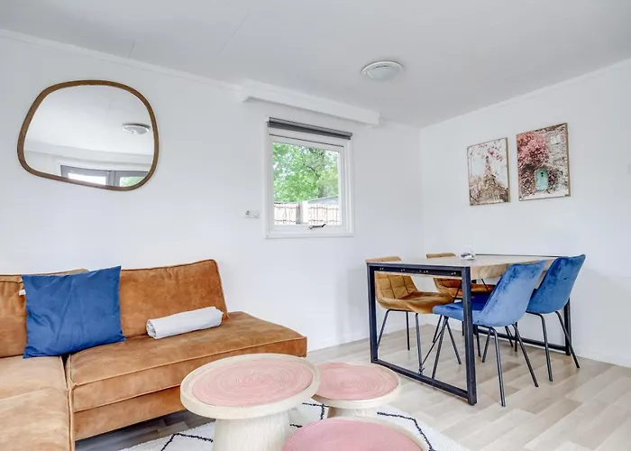 Op De Veluwe Met Sfeervolle Pelletkachel * بوتِنْ