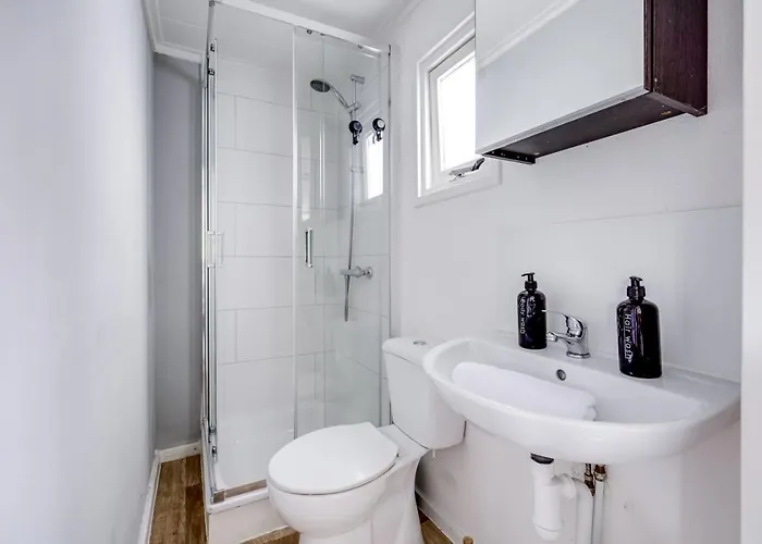 Op De Veluwe Met Sfeervolle Pelletkachel شاليه بوتِنْ