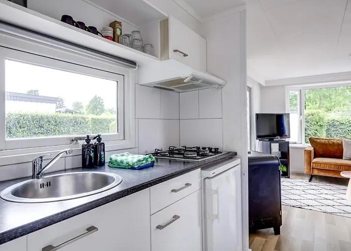 Chalet Op De Veluwe Met Sfeervolle Pelletkachel *